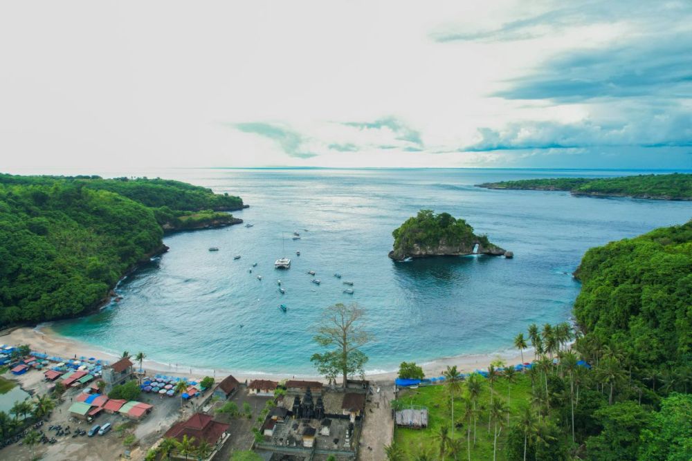 Crystal Bay Nusa Penida