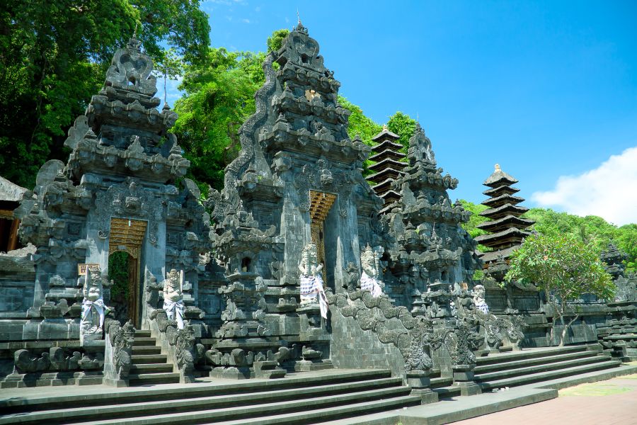 Pura Goa Lawah - Bat Temple in Bali